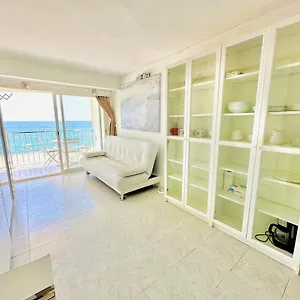 https://investingspain-studio-beach-paradise-front-sea-views.topcostabravahotels.com